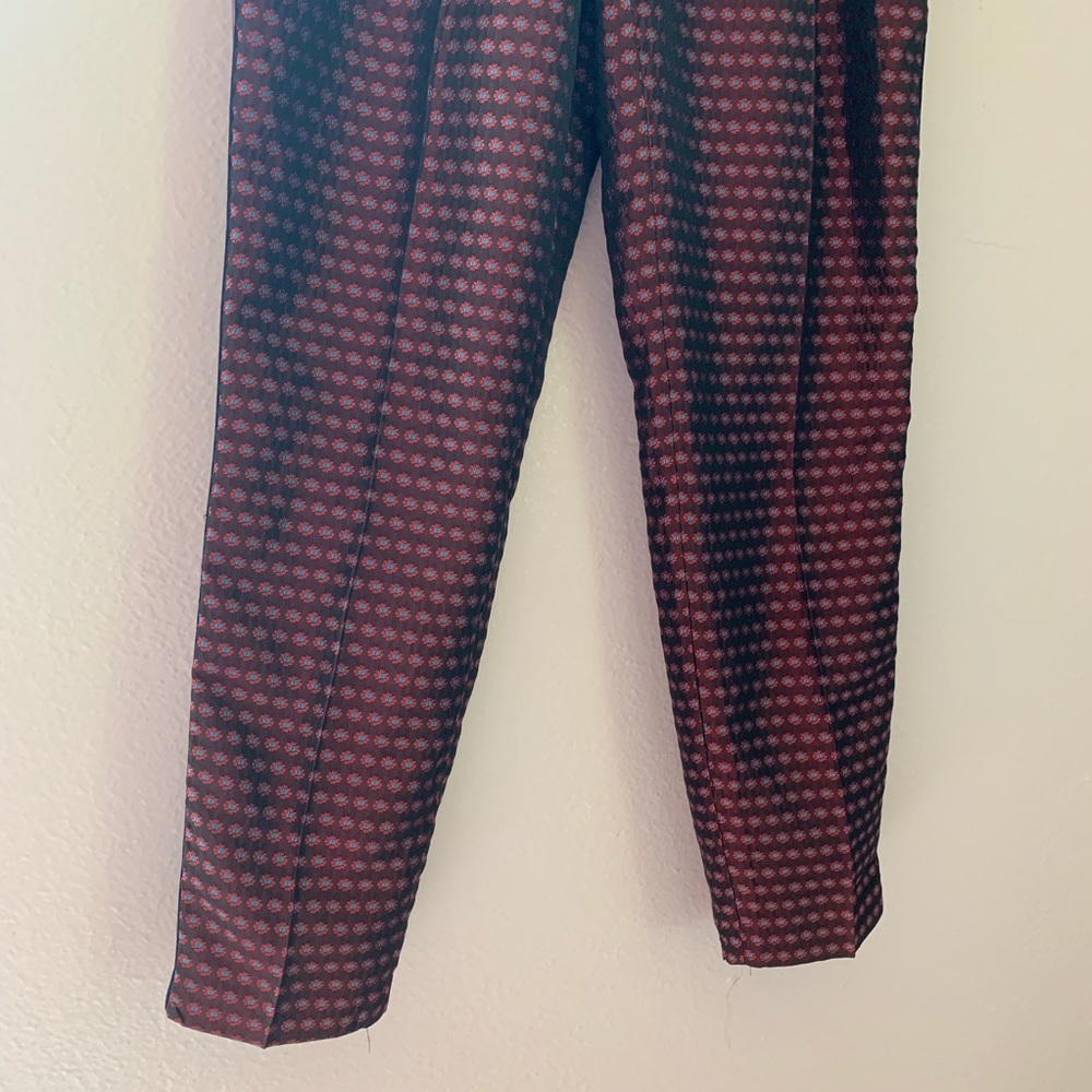 ZARA Jacquard Floral Cropped Trousers - Picture 4 of 8
